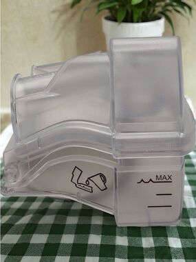 NEW With Box Replacement Water Humidor Standard Tub For Resmed C-Pap #37299